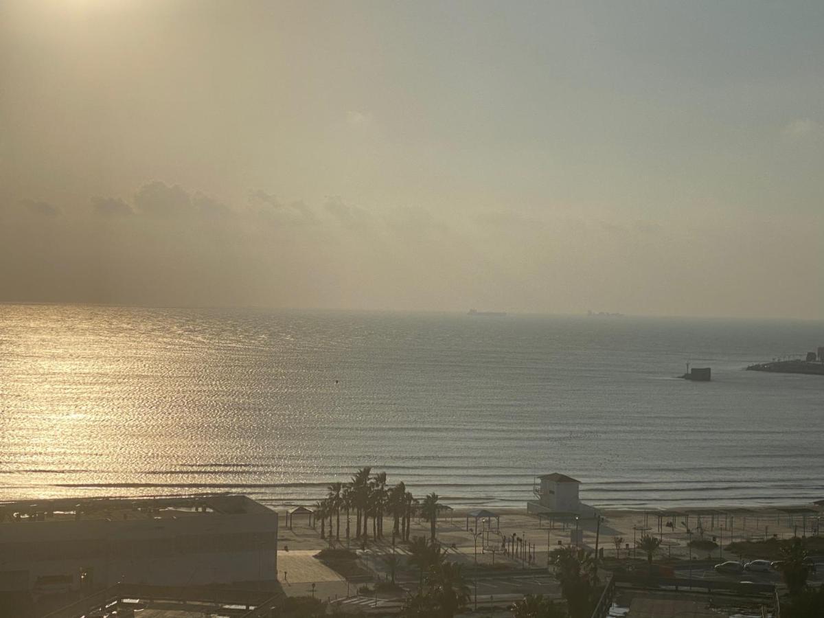 Acre Sea View 11Th Floor Apartment Exterior photo