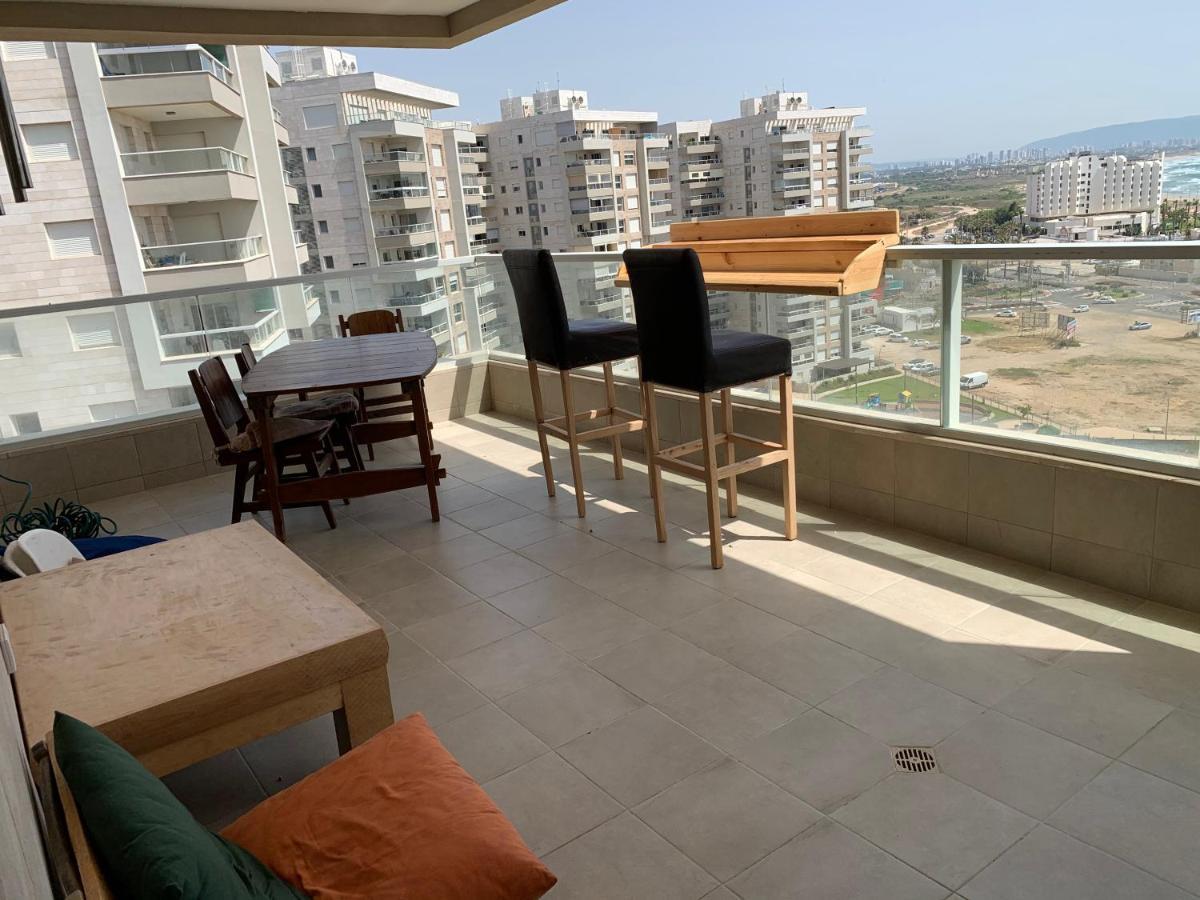 Acre Sea View 11Th Floor Apartment Exterior photo